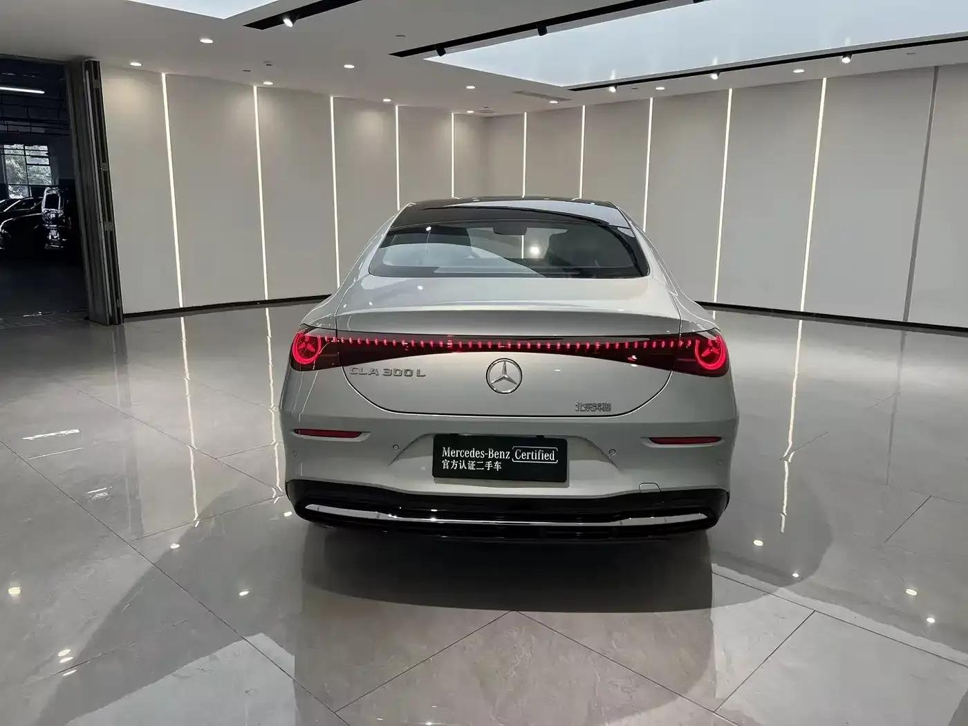 Mercedes-Benz CLA PHEV 2025 300L Extended Range Version — миниатюра 15