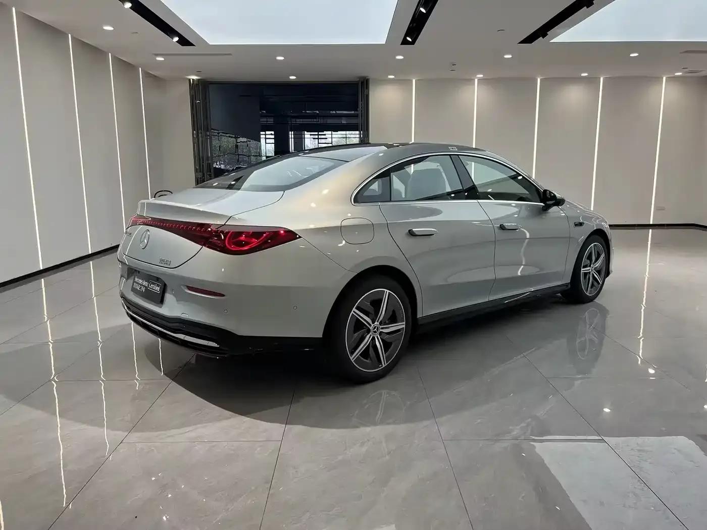 Mercedes-Benz CLA PHEV 2025 300L Extended Range Version — миниатюра 16