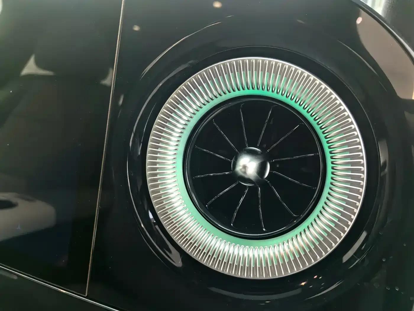 Mercedes-Benz CLA PHEV 2025 300L Extended Range Intelligent Edition — миниатюра 10