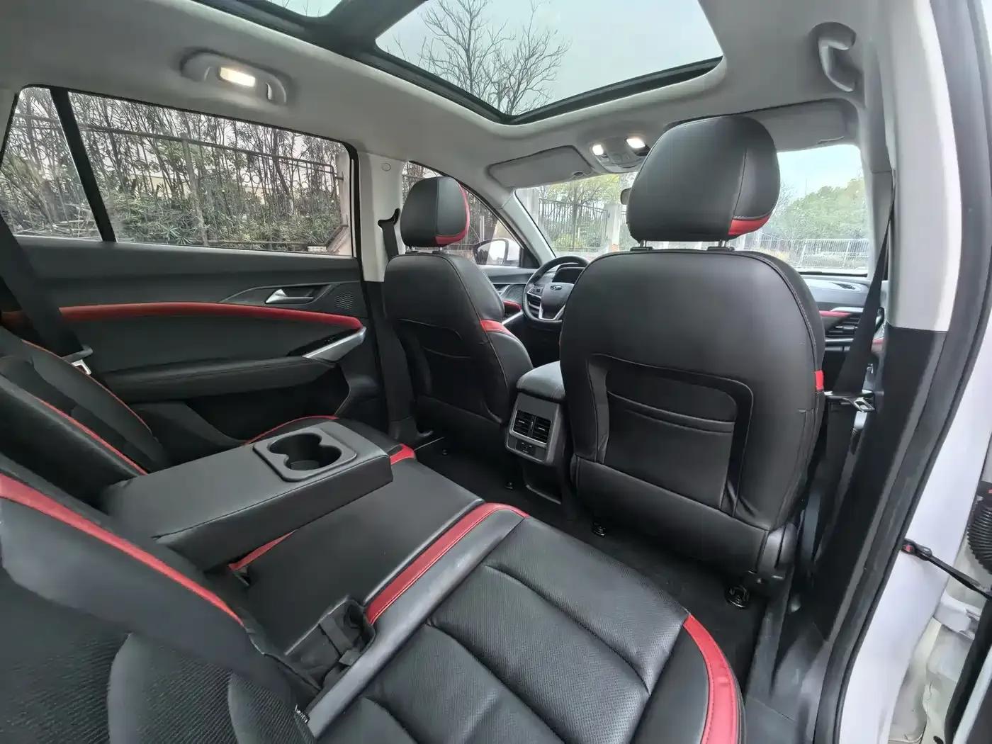 Sihao X8 2021 300T DCT Panoramic Luxury Edition 5-seater — миниатюра 22