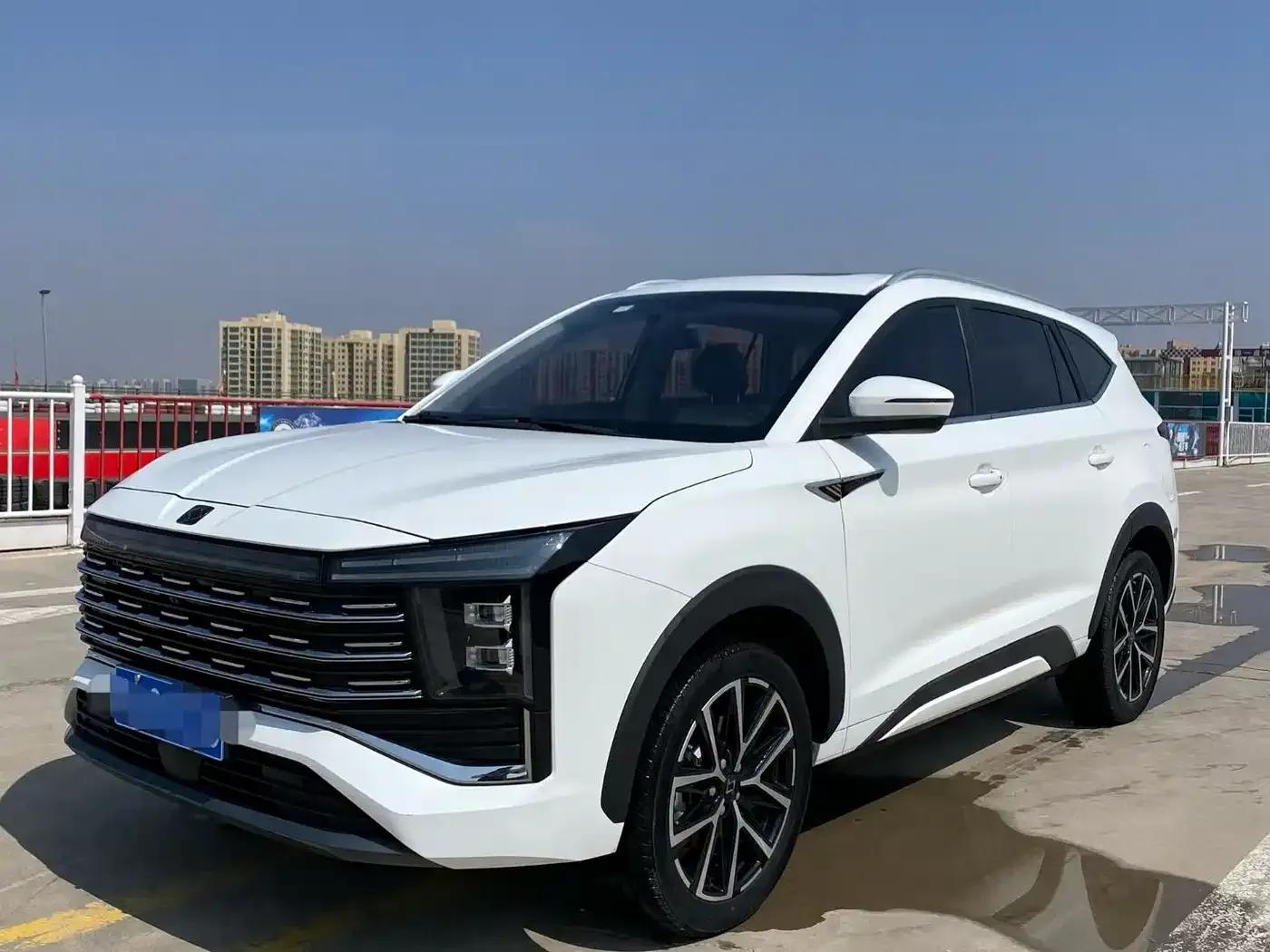 Sihao X8 PLUS 2023 1.5TGDI DCT Smart Home Edition 6-seater — миниатюра 1