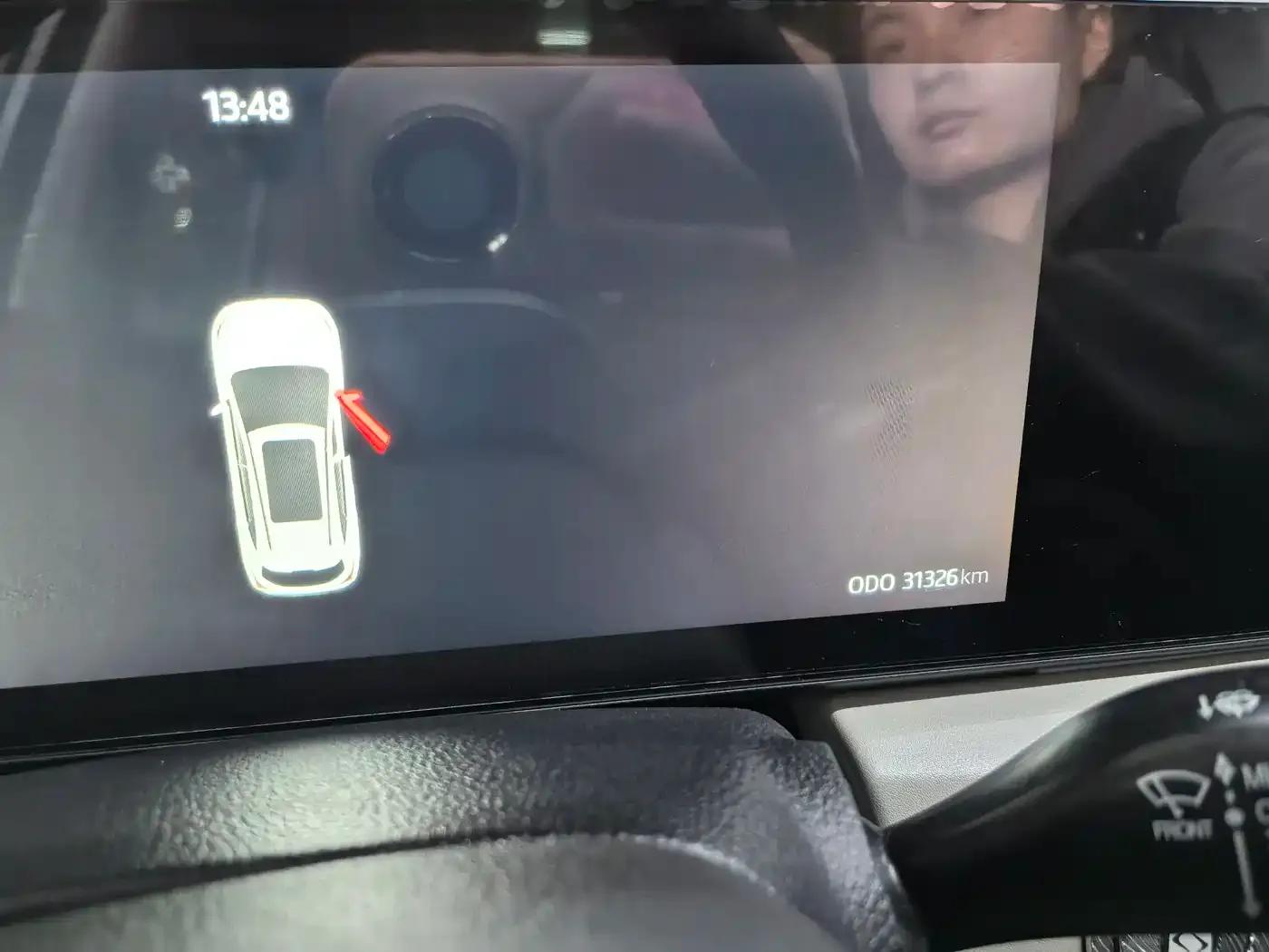Sihao X8 PLUS 2023 1.5TGDI DCT Smart Home Edition 6-seater — миниатюра 10