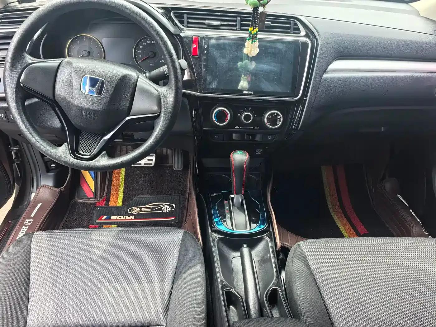 2017 Honda Crider 1.5L CVT Comfort Edition — миниатюра 9