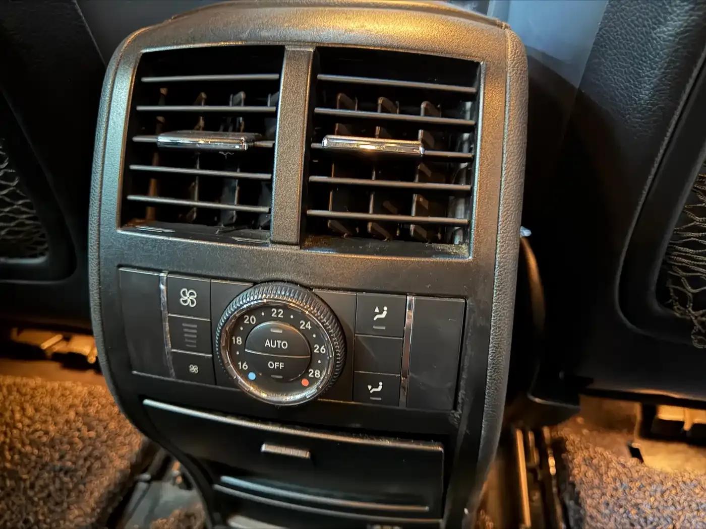 2007 Mercedes-Benz M-Class AMG ML 63 — миниатюра 27