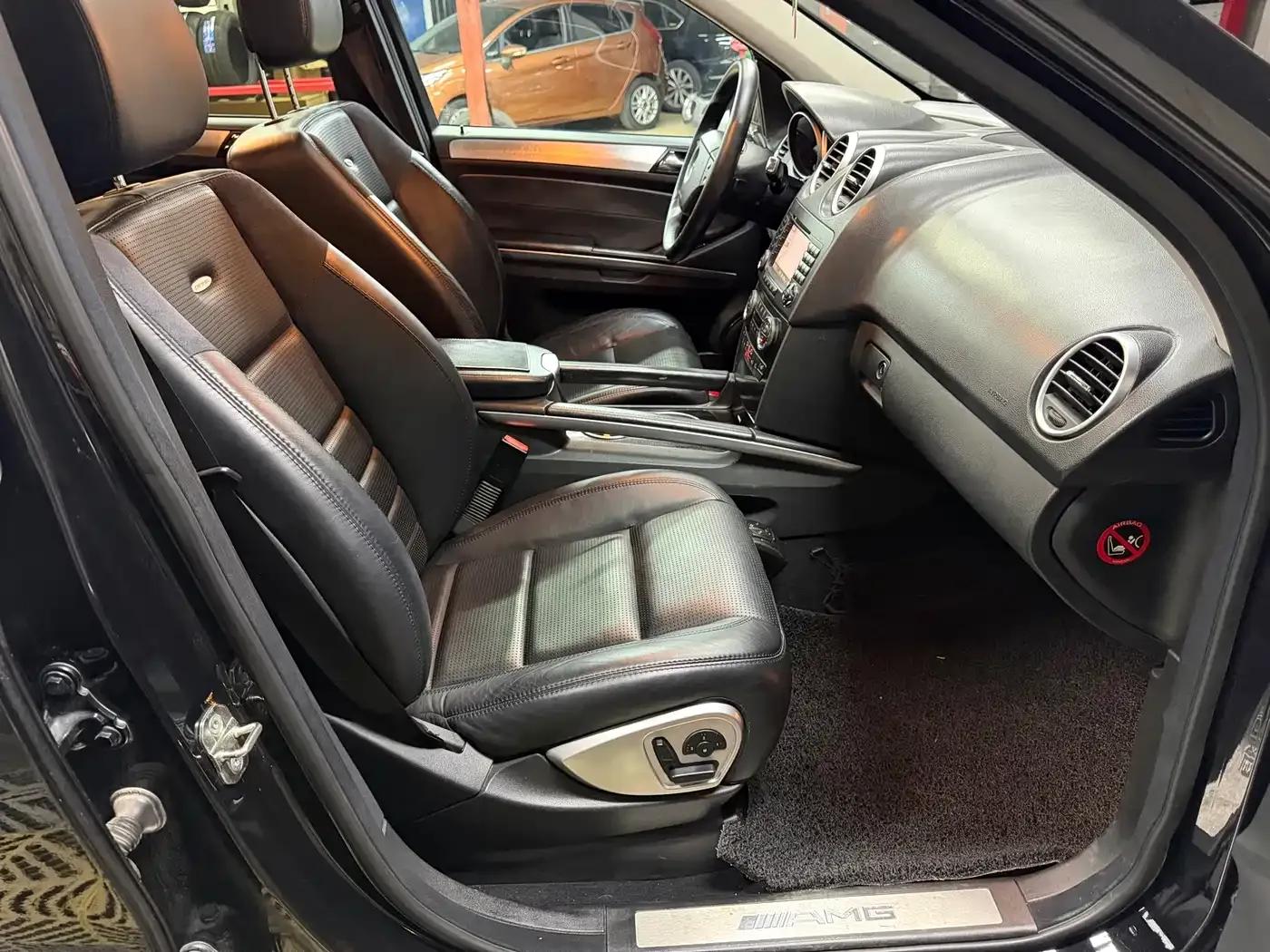 2007 Mercedes-Benz M-Class AMG ML 63 — миниатюра 8