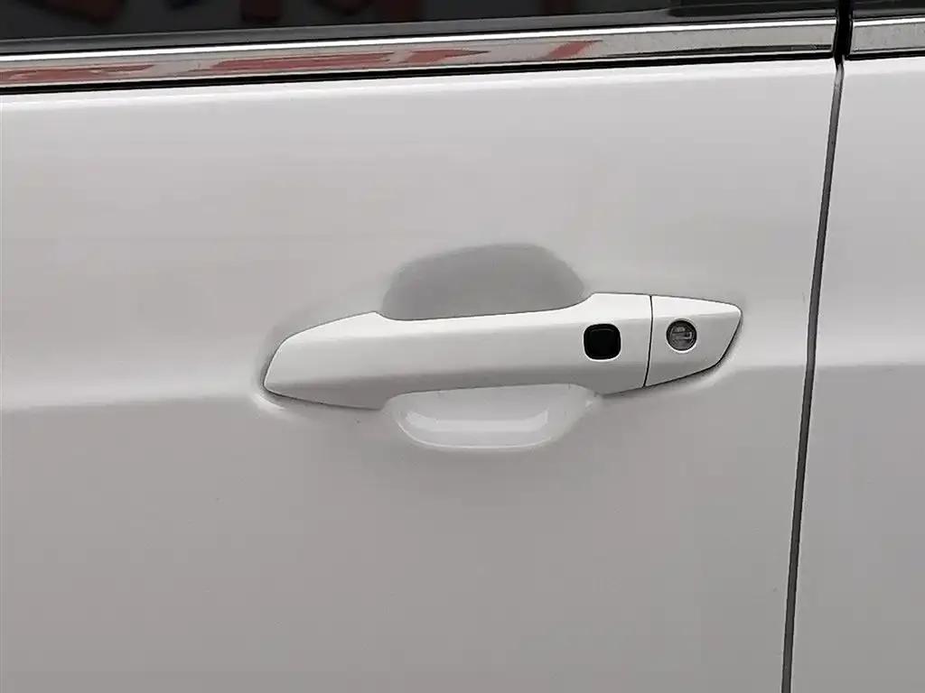 Qin 2019 1.5L Automatic Premium Edition — миниатюра 18