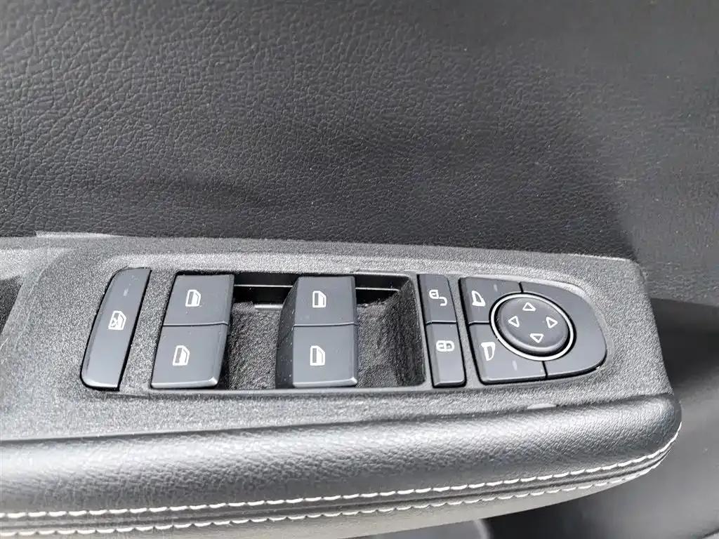 Qin 2019 1.5L Automatic Premium Edition — миниатюра 9