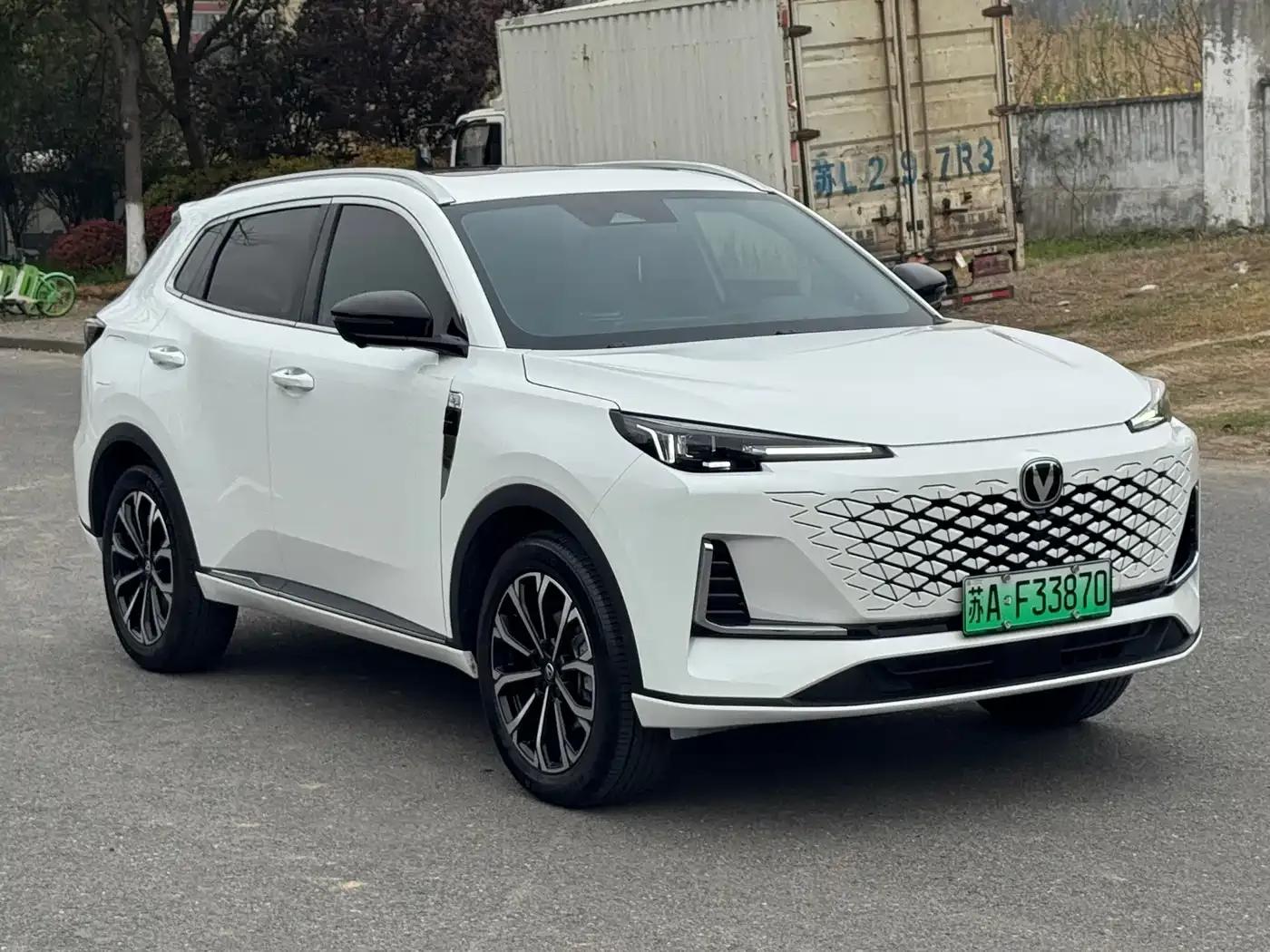 Changan CS55PLUS PHEV 2025 Smart New Blue Whale 125km Super Edition — миниатюра 3
