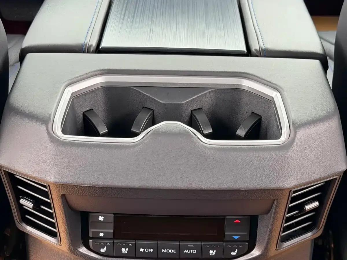 2023 Sequoia 3.5L US Spec — миниатюра 15