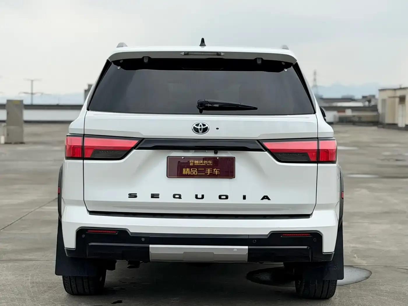 2023 Sequoia 3.5L US Spec — миниатюра 4