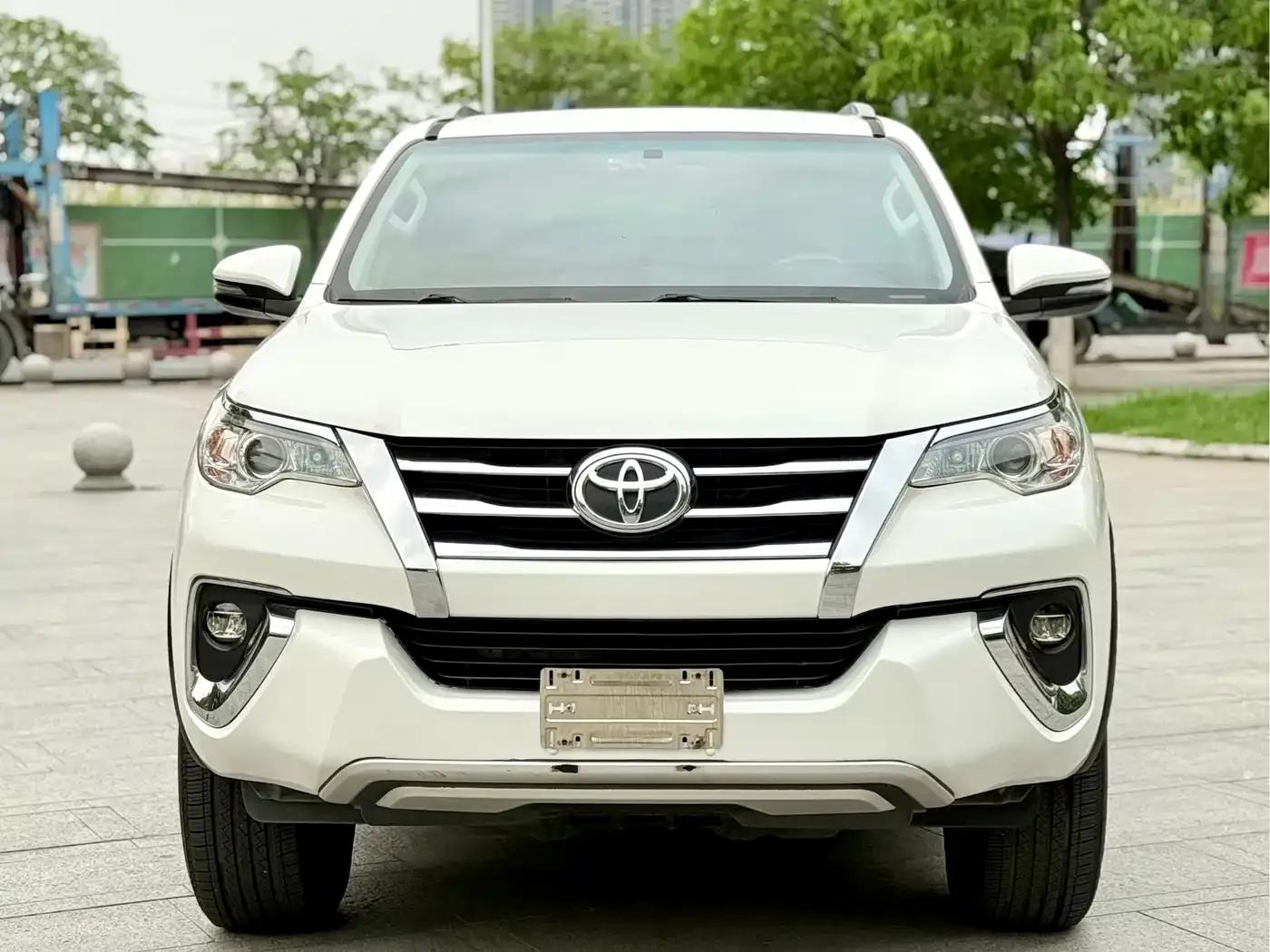Fortuner 2016 2.7L Middle East Edition — миниатюра 2