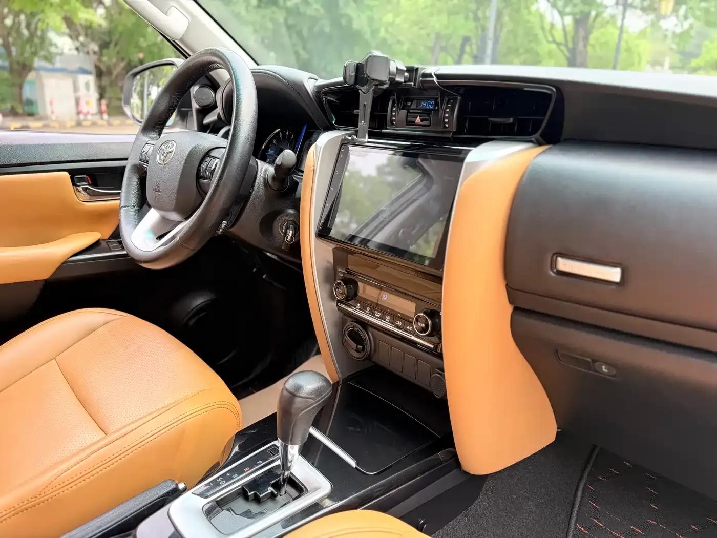 Fortuner 2016 2.7L Middle East Edition — миниатюра 21