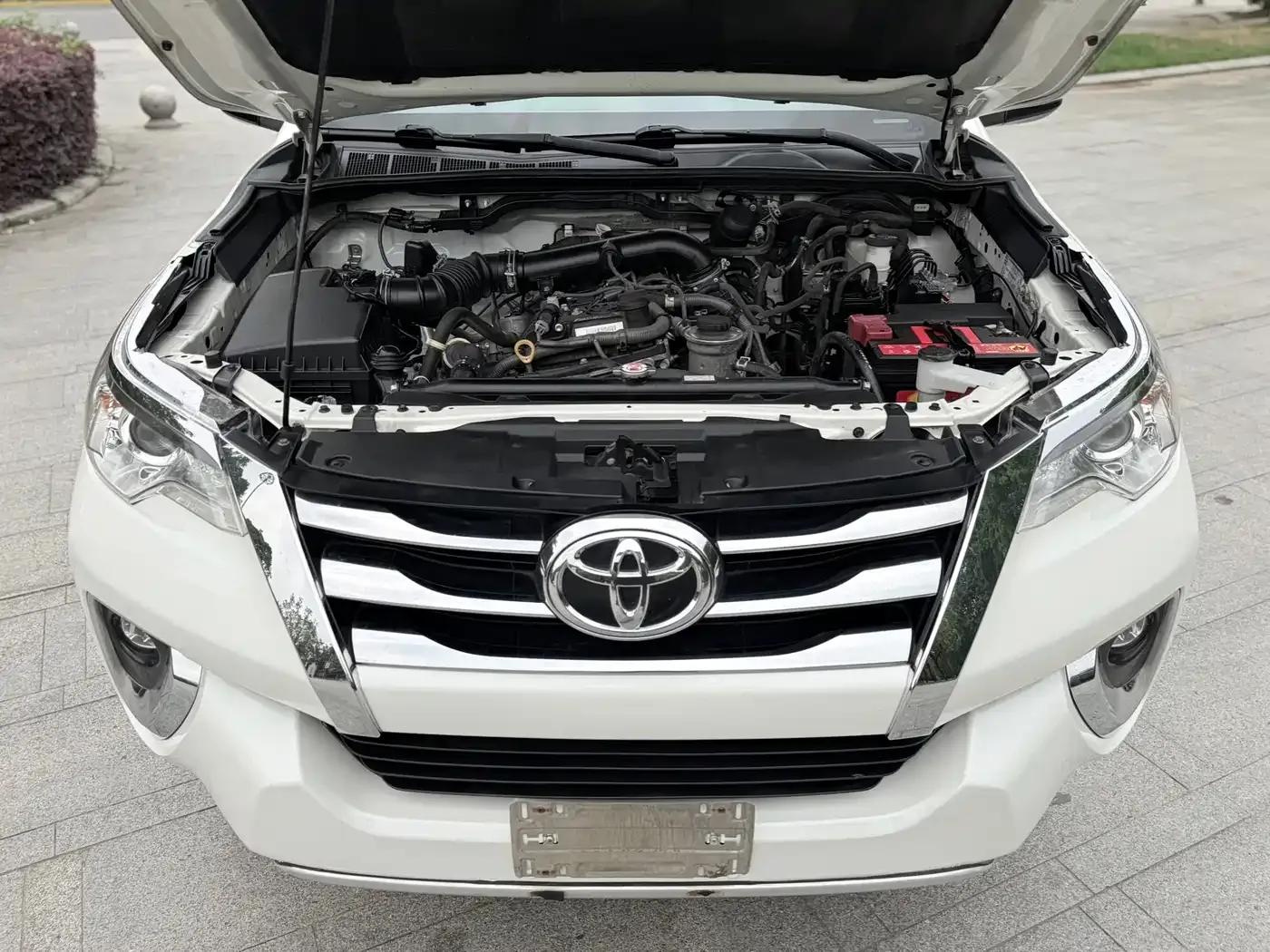 Fortuner 2016 2.7L Middle East Edition — миниатюра 22