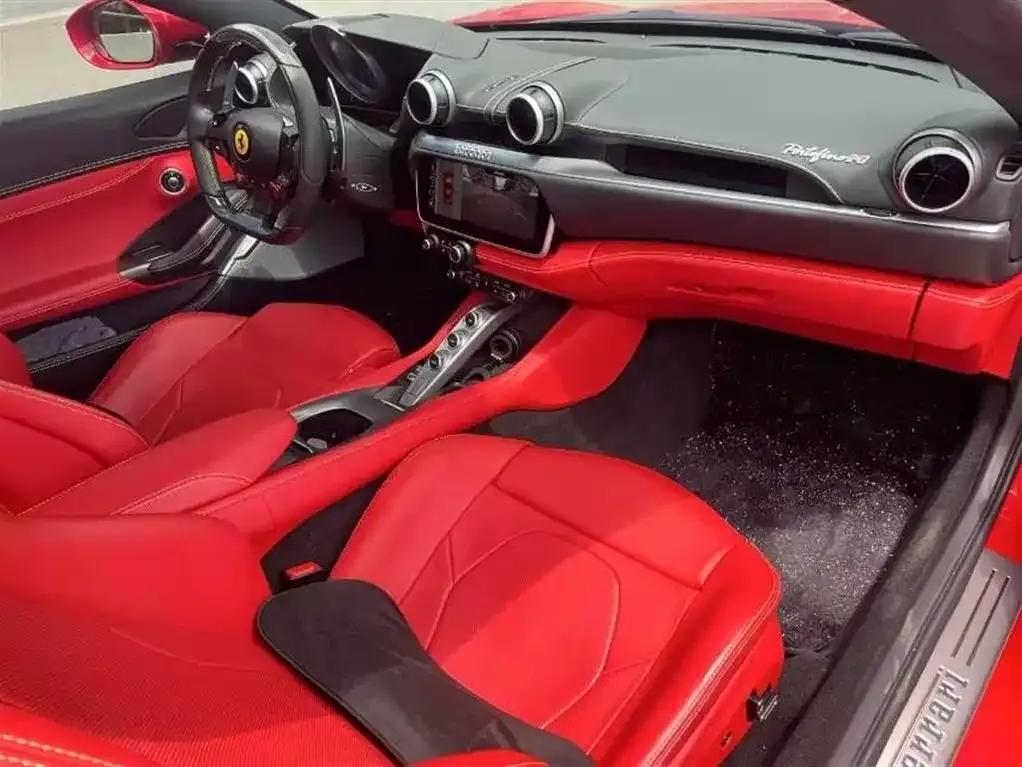 2021 Portofino 3.9T M — миниатюра 5
