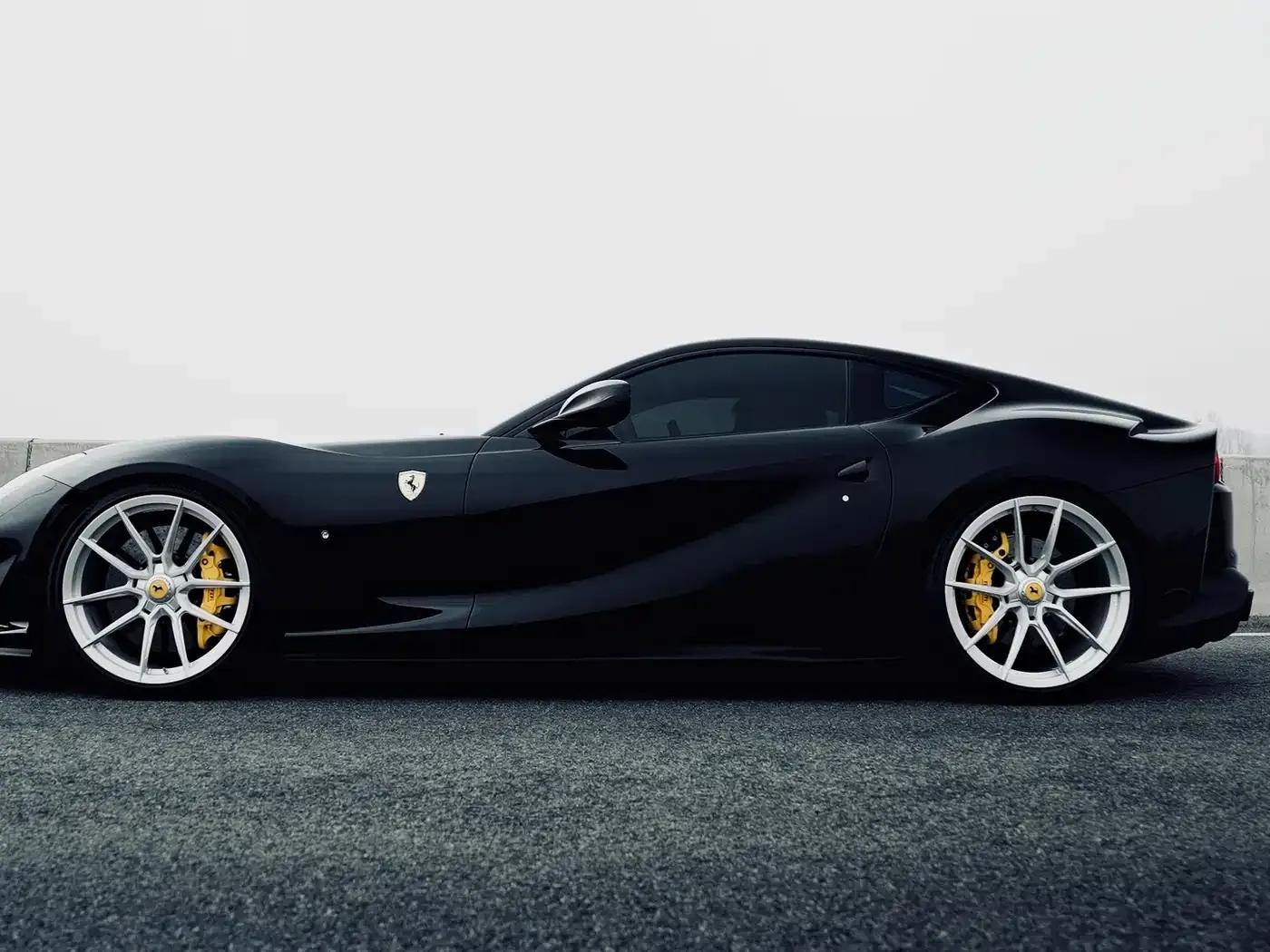 Ferrari 812 2017 6.5L Superfast — миниатюра 8