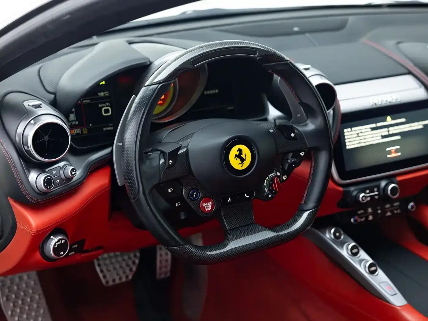 2017 GTC4Lusso 3.9T V8 — миниатюра 11