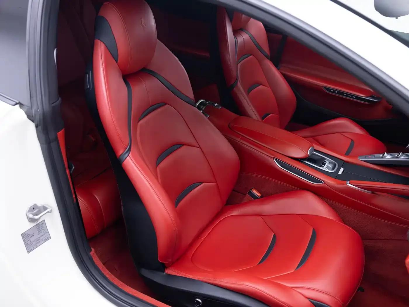 2017 GTC4Lusso 3.9T V8 — миниатюра 13