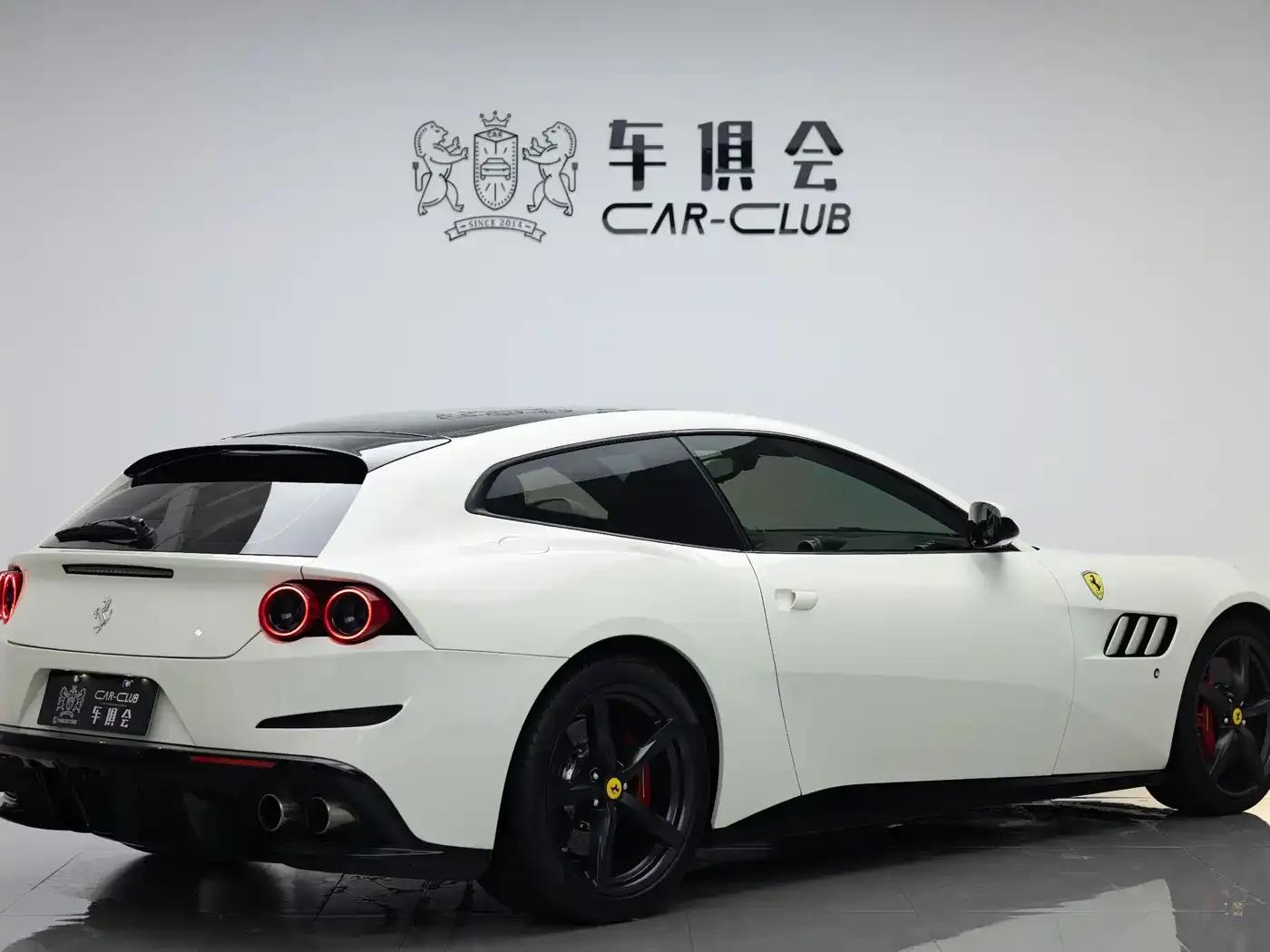 2017 GTC4Lusso 3.9T V8 — миниатюра 6