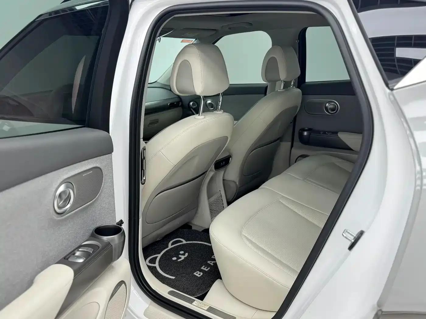 Genesis GV60 2024 Single Motor Rear-Wheel Drive Luxury Edition — миниатюра 14