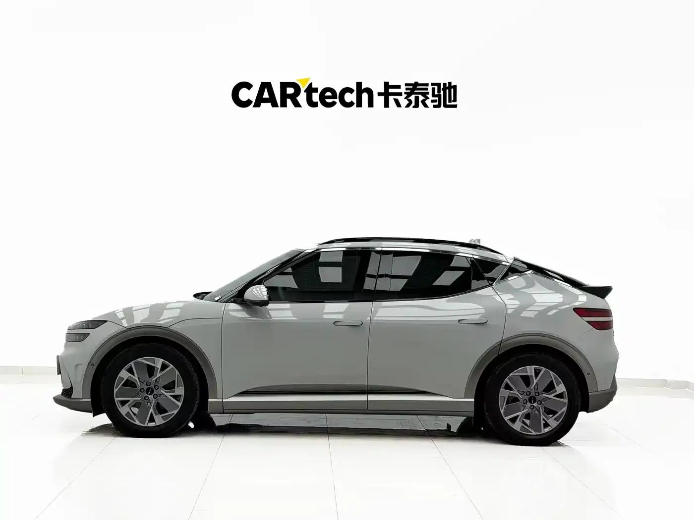 Genesis GV60 2024 Single Motor Rear-Wheel Drive Luxury Edition — миниатюра 3