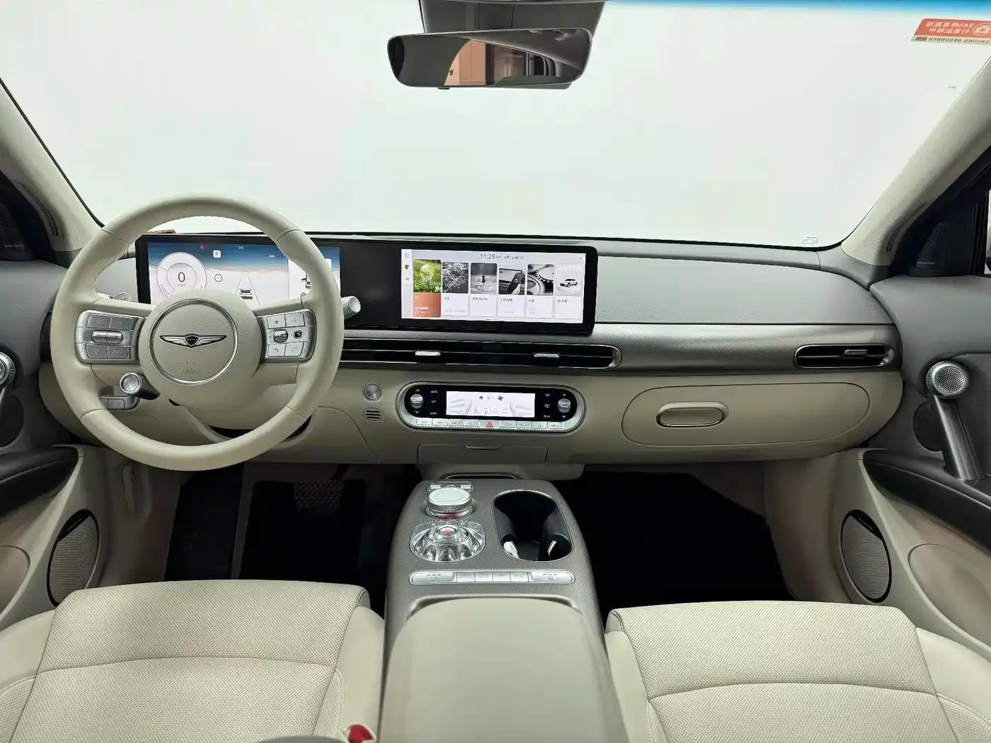 Genesis GV60 2024 Single Motor Rear-Wheel Drive Luxury Edition — миниатюра 7