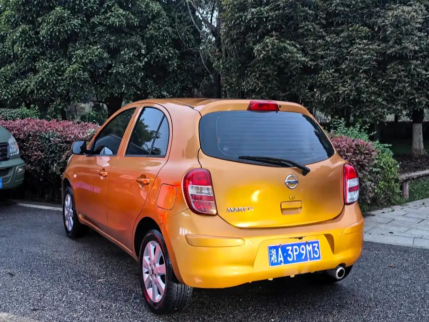 March 2015 1.5L Automatic Easy Smart Edition — миниатюра 2