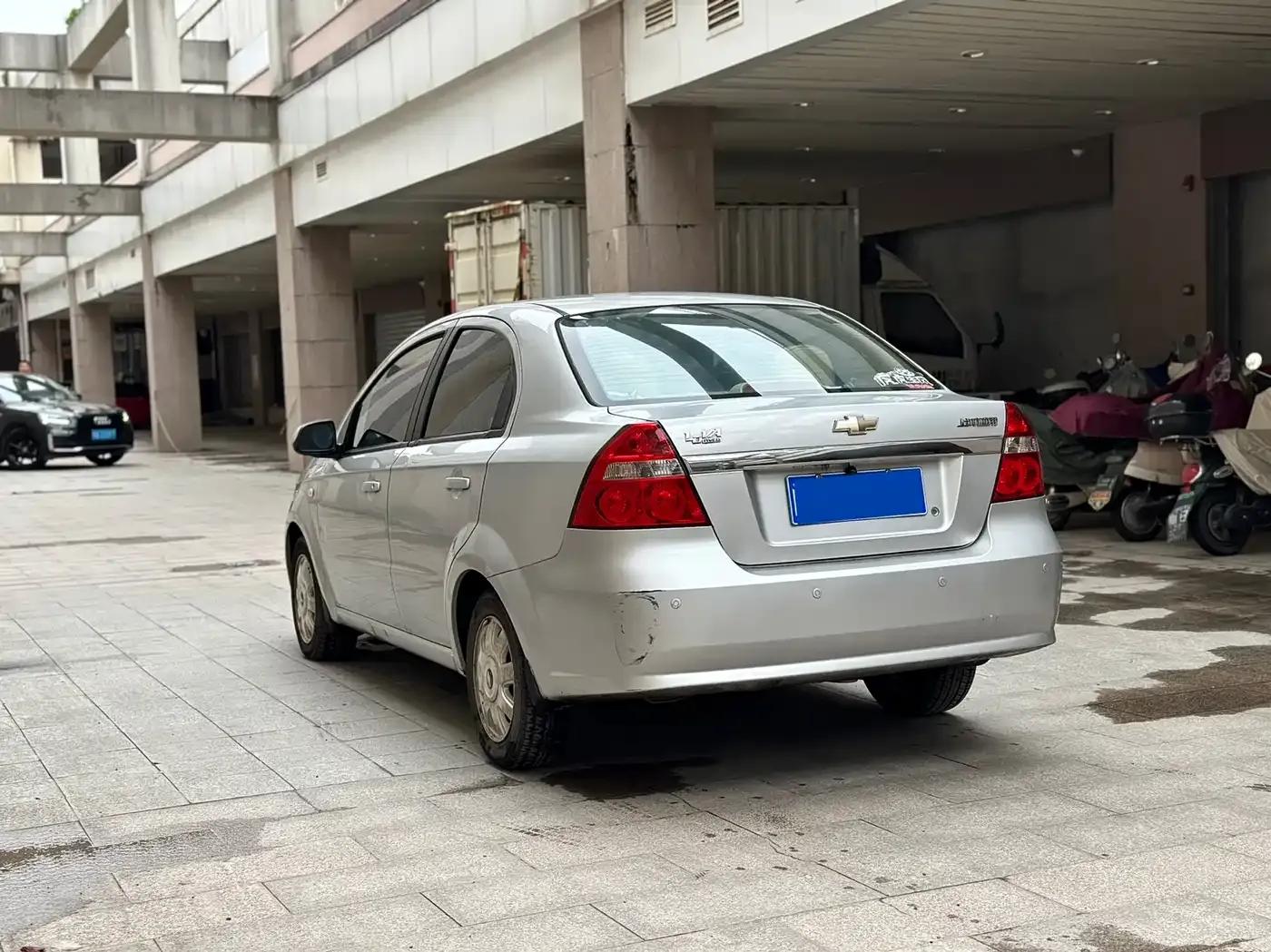 Chevrolet Aveo 2010 1.6AT Style Edition — миниатюра 4