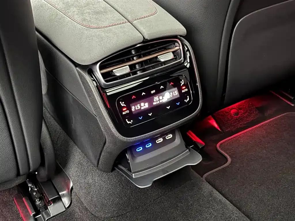 2022 Mercedes-Benz EQS AMG 53 4MATIC+ — миниатюра 30