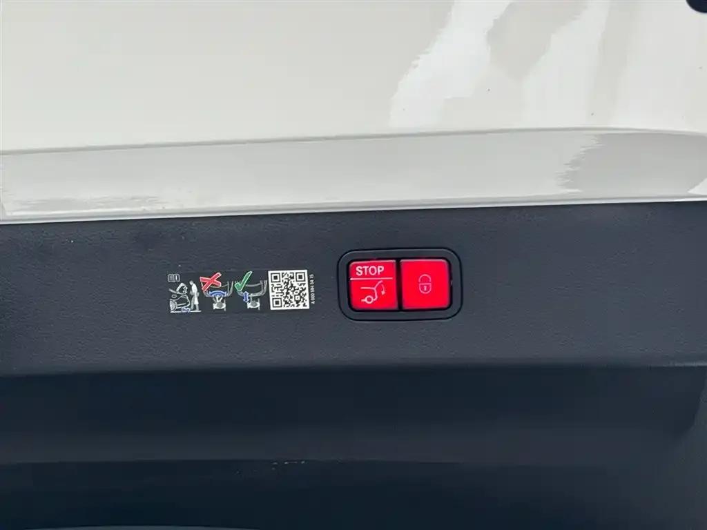 2022 Mercedes-Benz EQS AMG 53 4MATIC+ — миниатюра 9