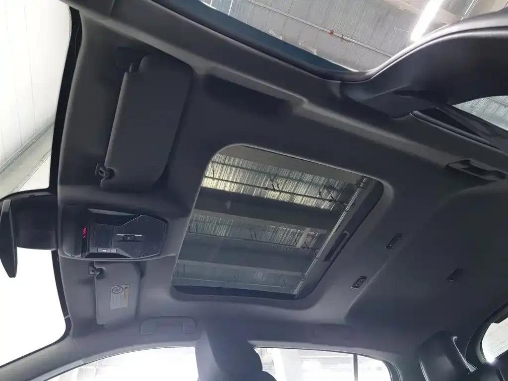 Peugeot 408X 2023 Gravity Edition — миниатюра 14