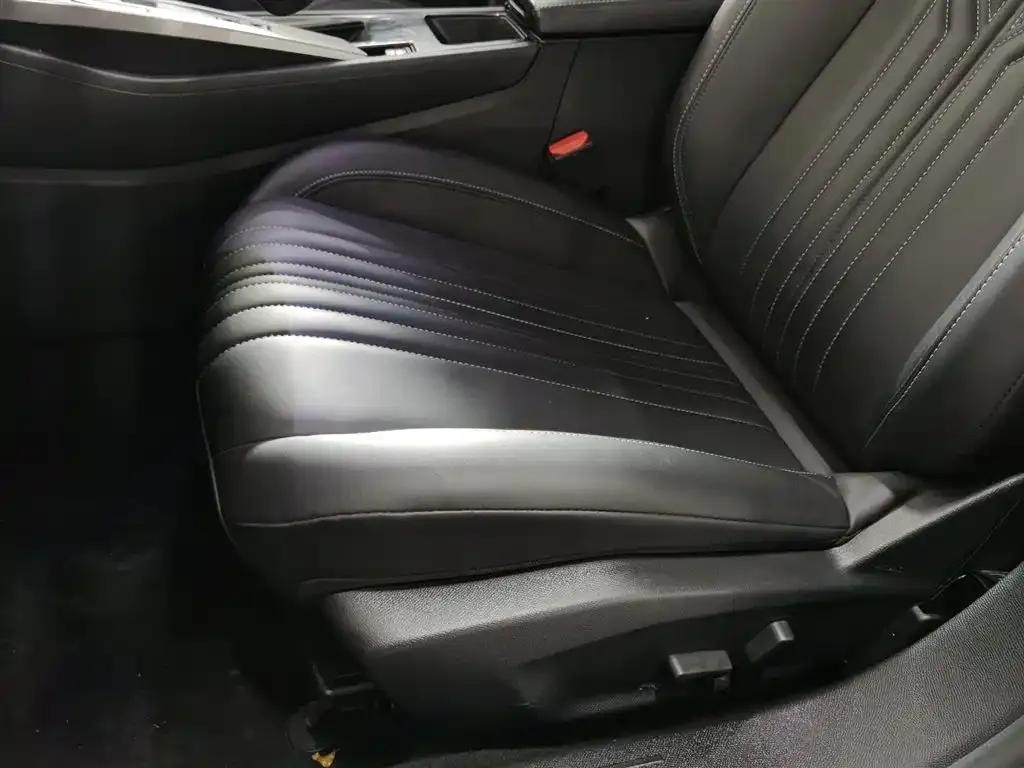 Peugeot 408X 2023 Gravity Edition — миниатюра 20