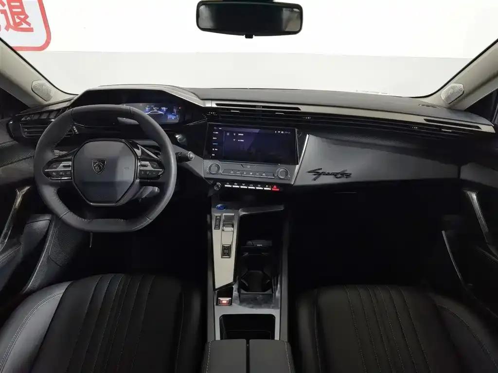 Peugeot 408X 2023 Gravity Edition — миниатюра 5
