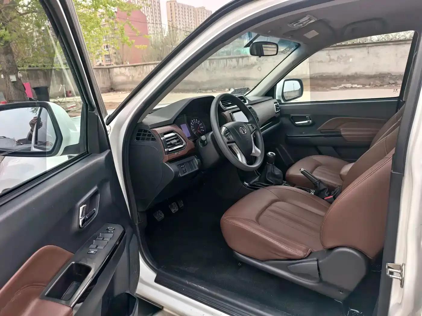 Wingle 6 2017 2.4L Gasoline 4WD Elite 4G69 — миниатюра 9