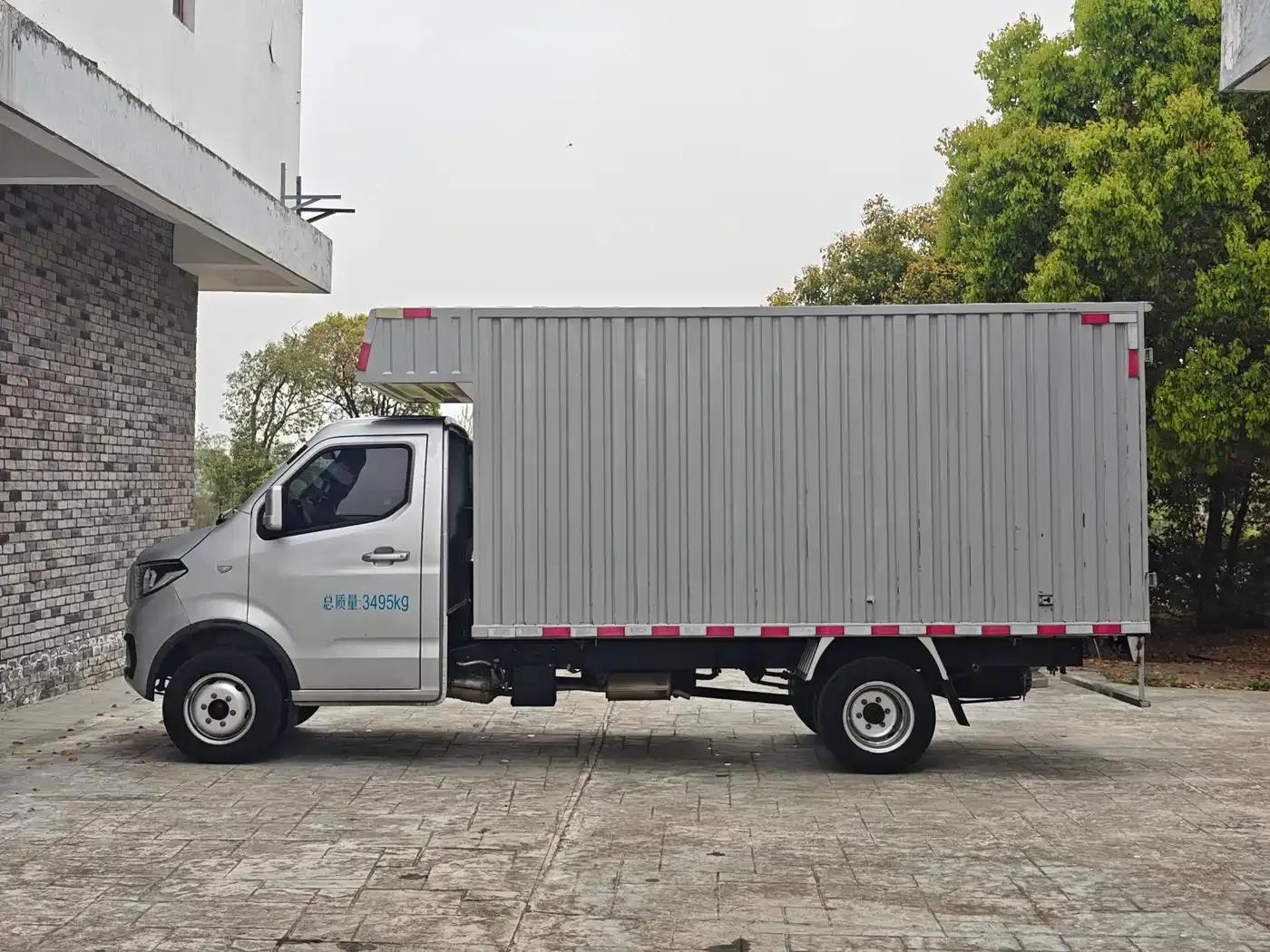 Changan Shenqi T30 2023 Model 1.6L CNG Single Cab 3.6m Steel Plate Van Comfort Edition DAM16KRC — миниатюра 4