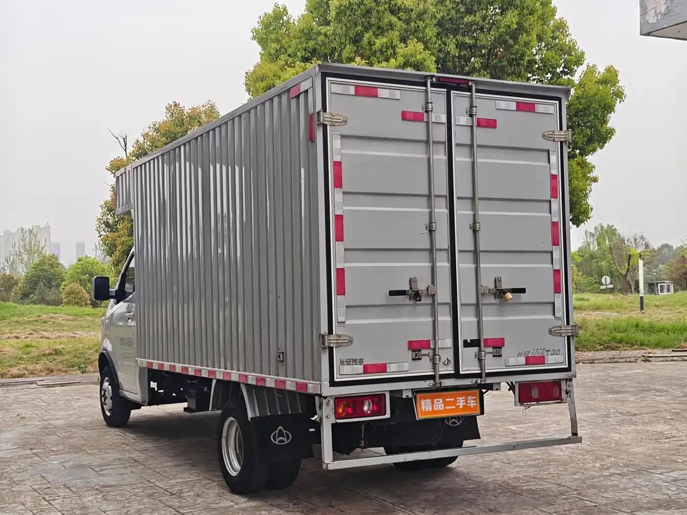Changan Shenqi T30 2023 Model 1.6L CNG Single Cab 3.6m Steel Plate Van Comfort Edition DAM16KRC — миниатюра 6