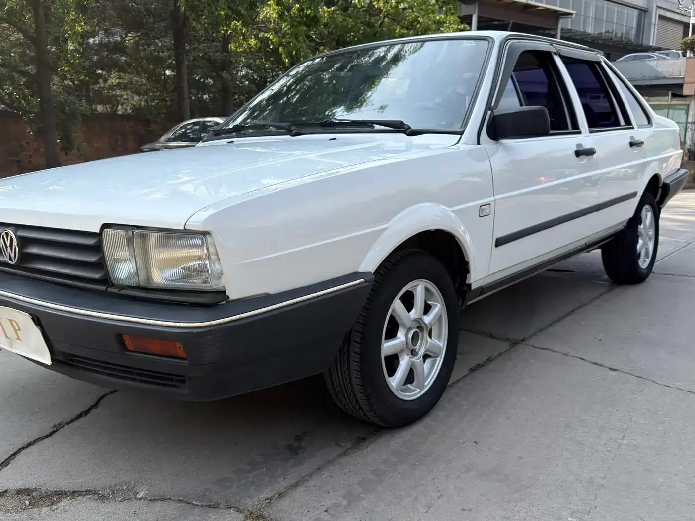 Santana Classic 2009 Model 1.8 Manual — миниатюра 2