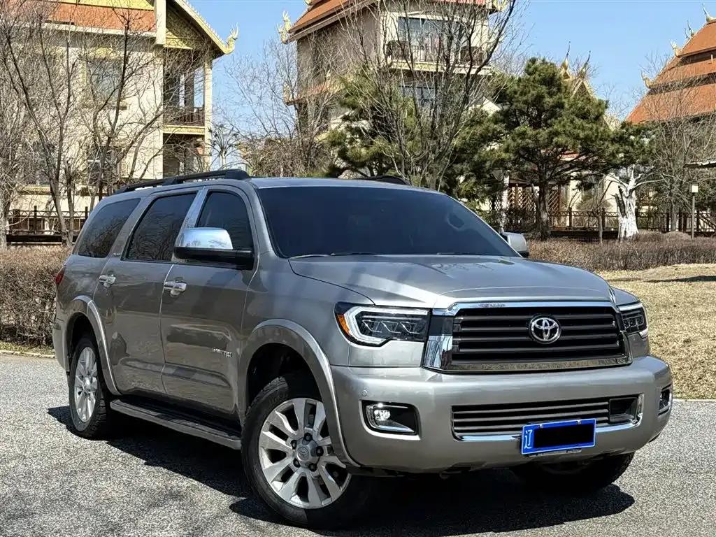 2014 Sequoia 5.7L Automatic — миниатюра 2