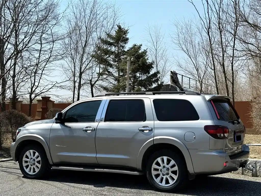 2014 Sequoia 5.7L Automatic — миниатюра 6