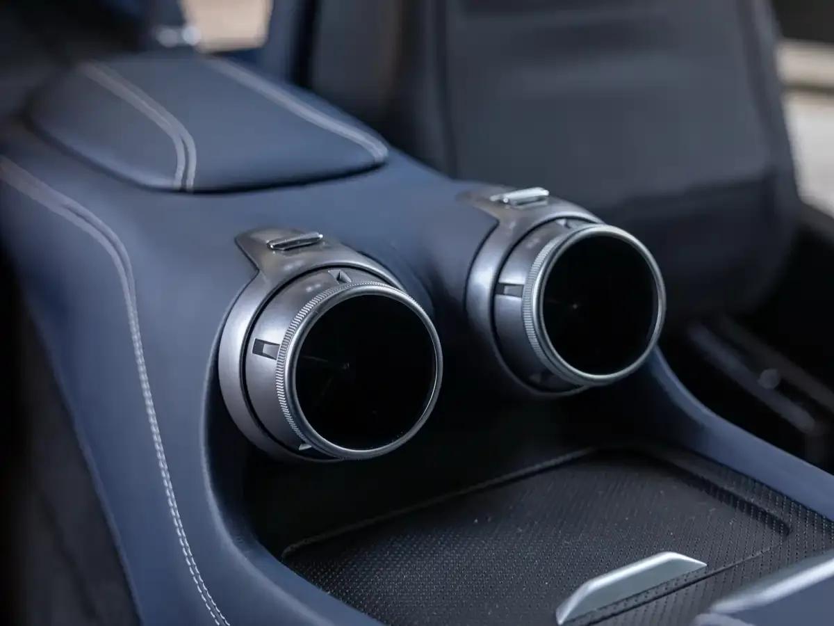 2016 GTC4Lusso 6.3L V12 — миниатюра 23