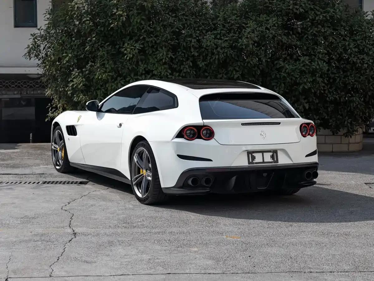 2016 GTC4Lusso 6.3L V12 — миниатюра 6