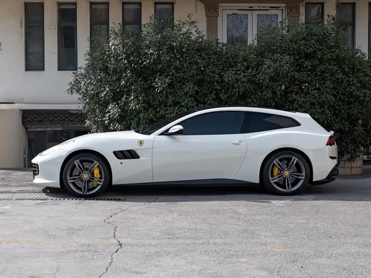 2016 GTC4Lusso 6.3L V12 — миниатюра 7