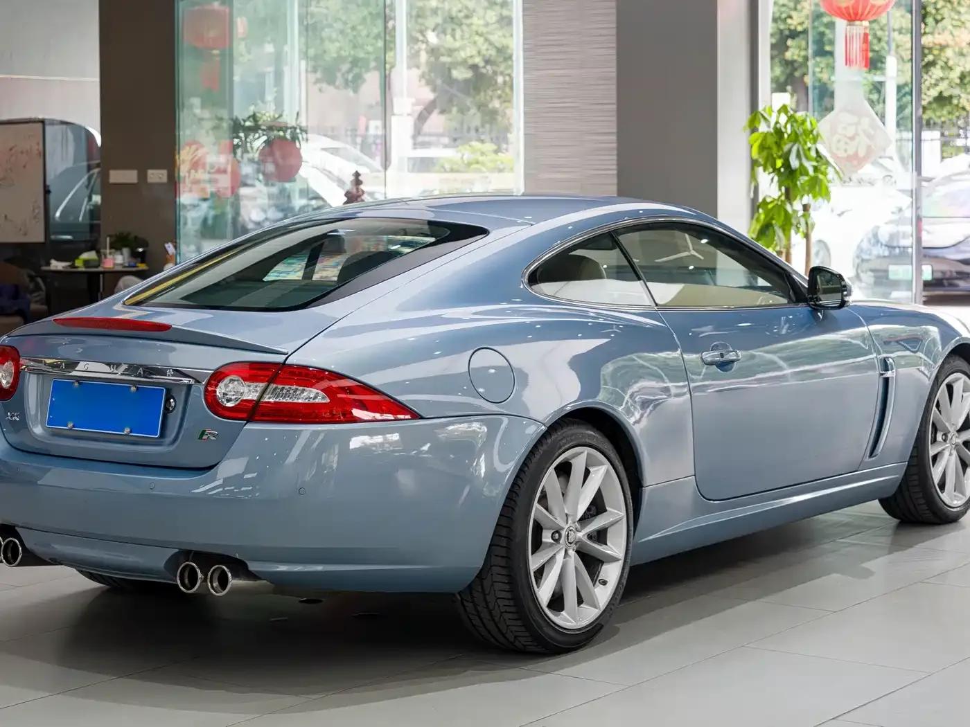 2009 Jaguar XK R 5.0L V8 Supercharged Hardtop Coupe — миниатюра 17