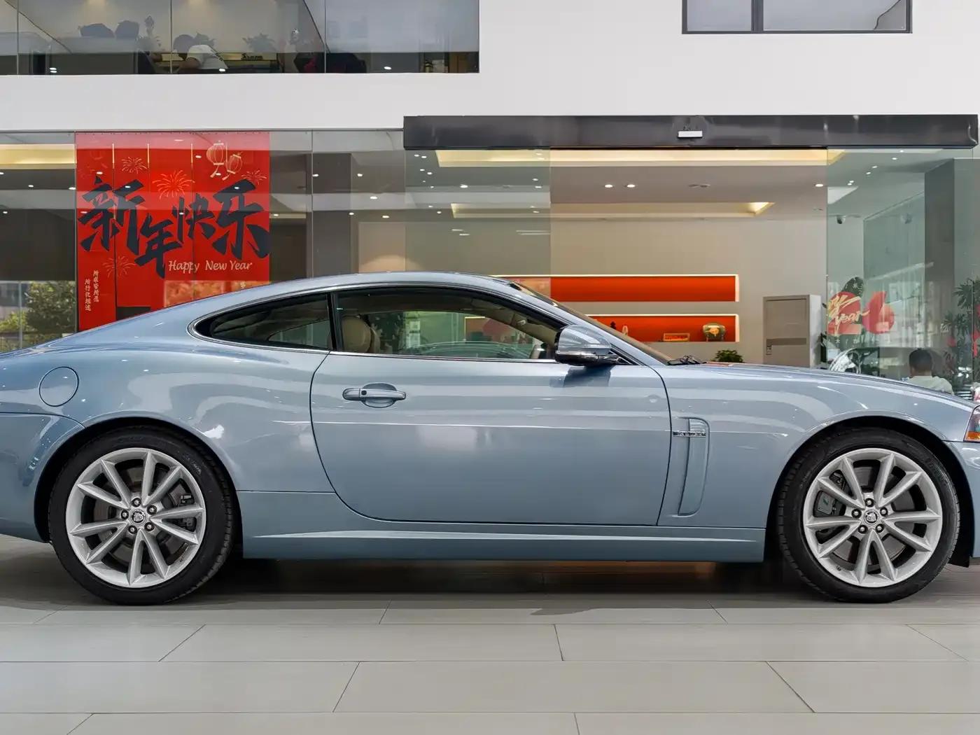 2009 Jaguar XK R 5.0L V8 Supercharged Hardtop Coupe — миниатюра 21