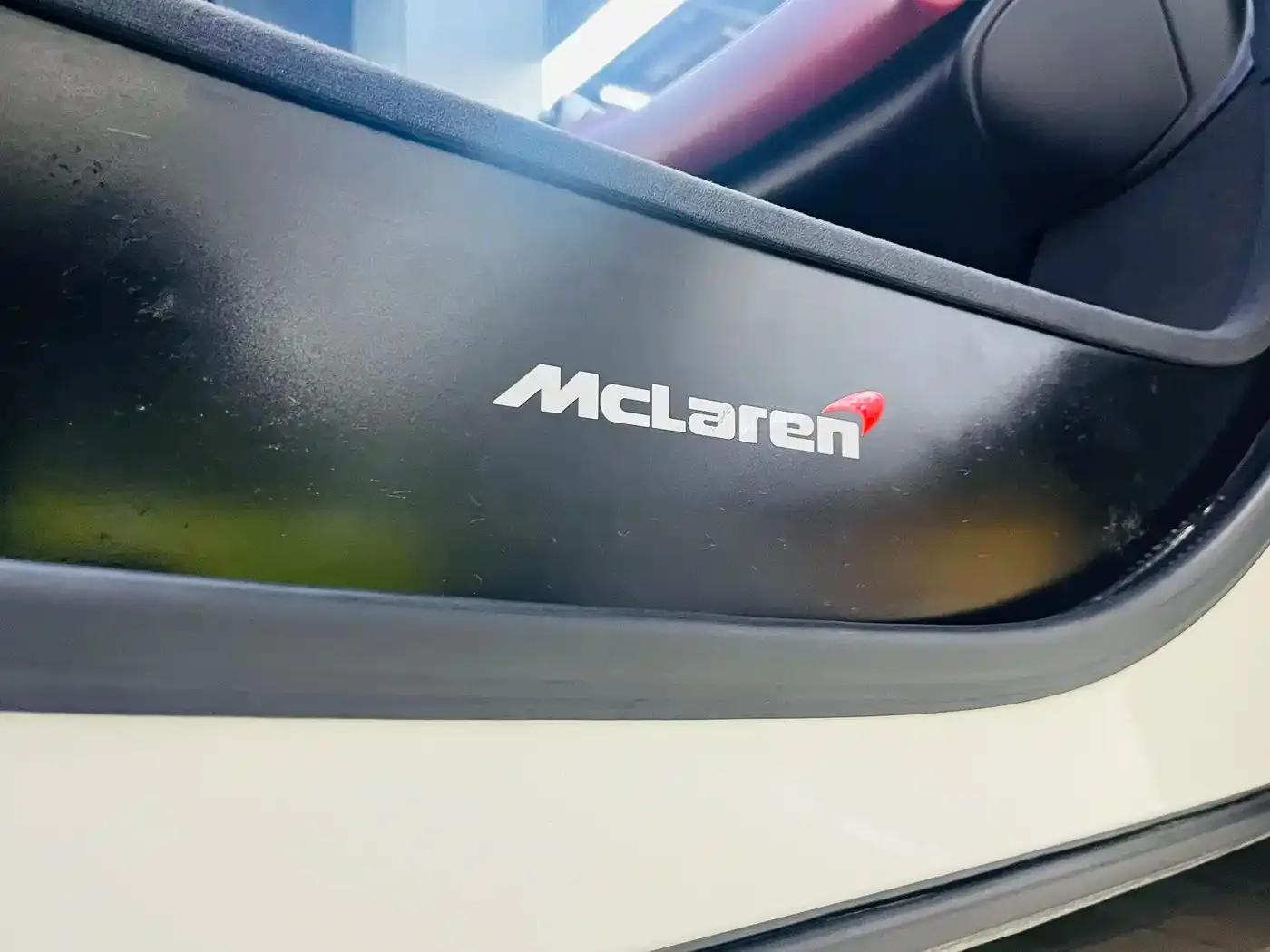 McLaren 12C 2013 3.8T Coupe — миниатюра 19