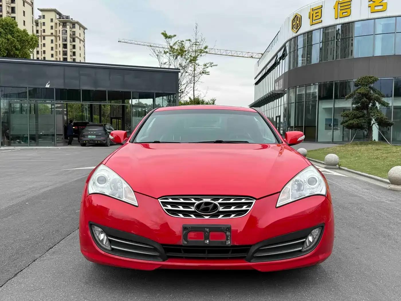 Genesis Coupe 2012 2.0T Automatic Luxury Edition — миниатюра 2