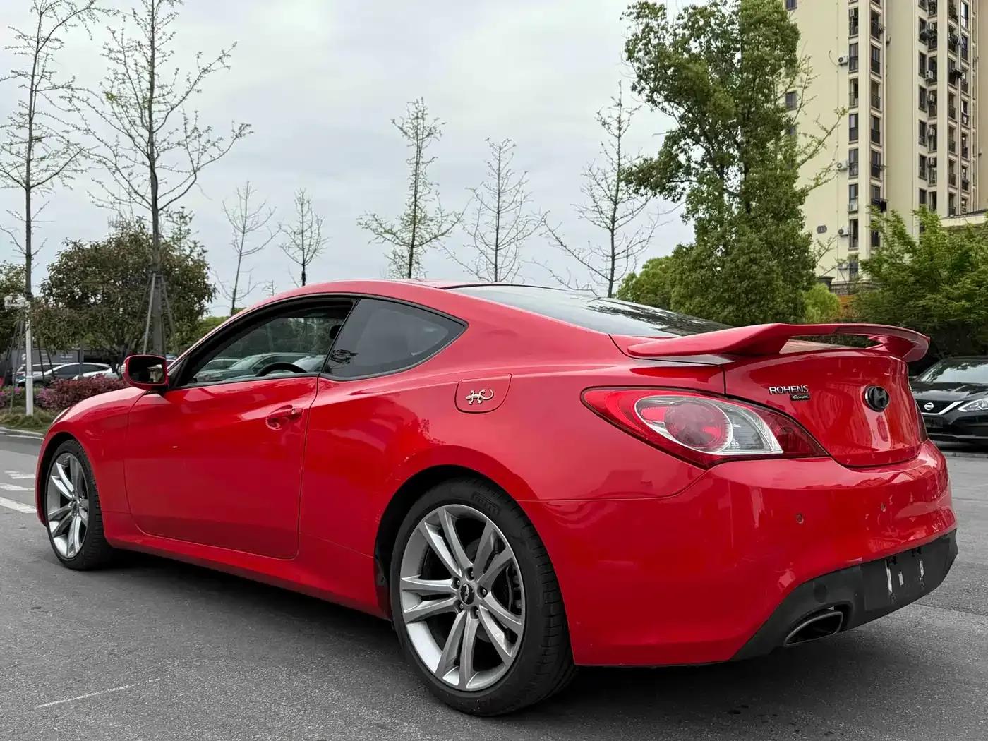 Genesis Coupe 2012 2.0T Automatic Luxury Edition — миниатюра 12