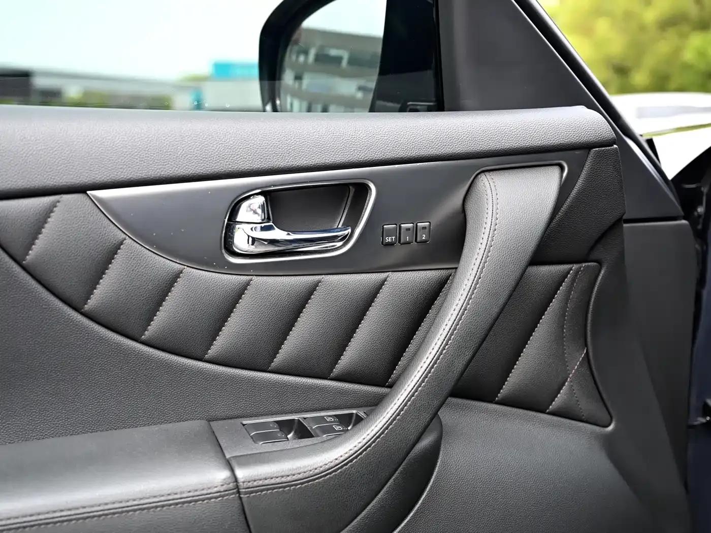 Infiniti FX 2009 FX35 Standard Edition — миниатюра 13