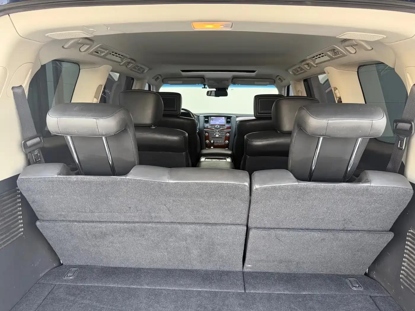Infiniti QX80 2016 5.6L 4WD — миниатюра 11
