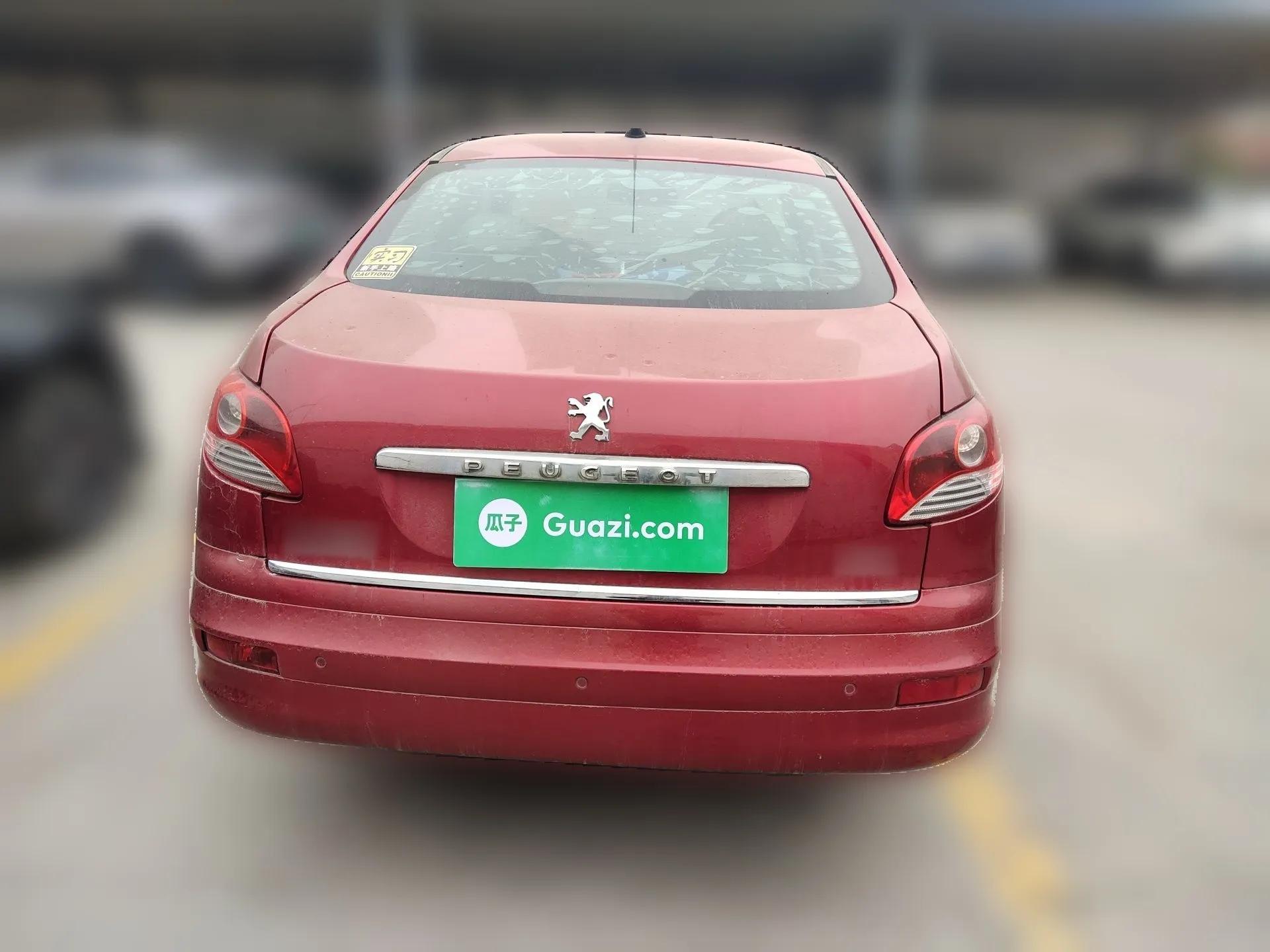 Peugeot 207 2011 Sedan 1.4L Manual Yule Edition — миниатюра 5