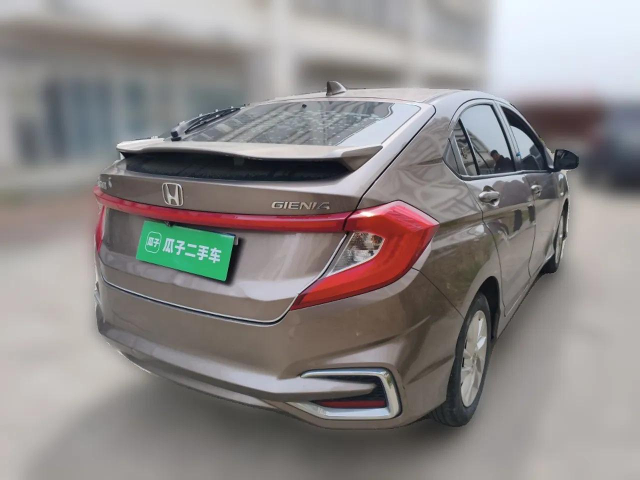 Honda Gienia 2017 1.5L CVT Comfort Version — миниатюра 6